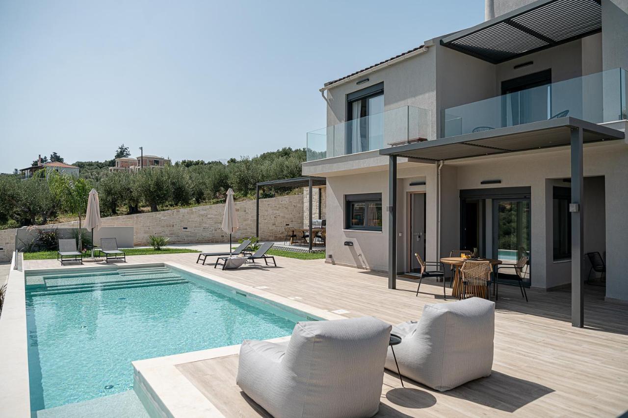 Melanthia Villa